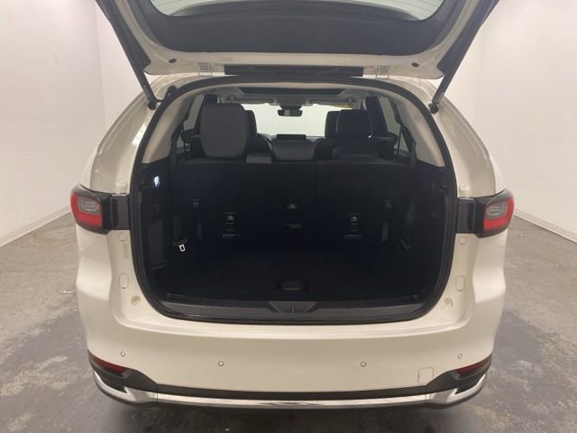 Used 2024 MAZDA CX-90 Plug-In Hybrid w/ Premium Pkg image 32