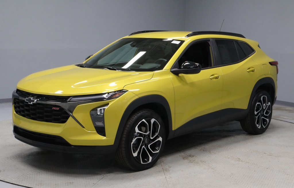 Used 2024 Chevrolet Trax RS w/ Driver Confidence Package image 6