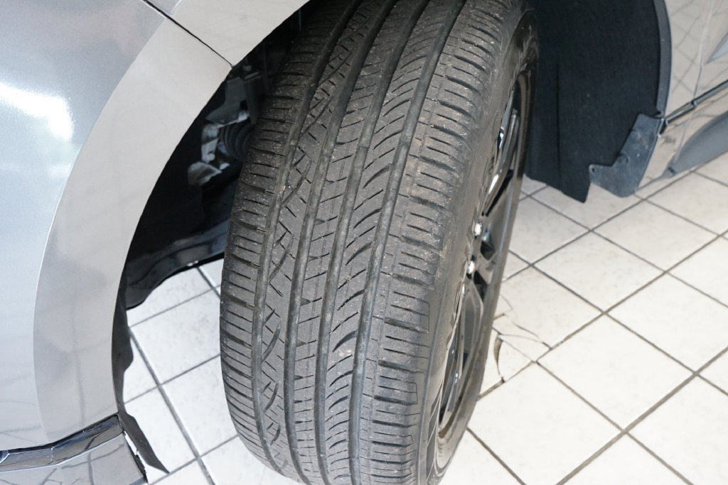 Used 2023 Ford Edge SE w/ Black Appearance Package AWD/4WD image 48