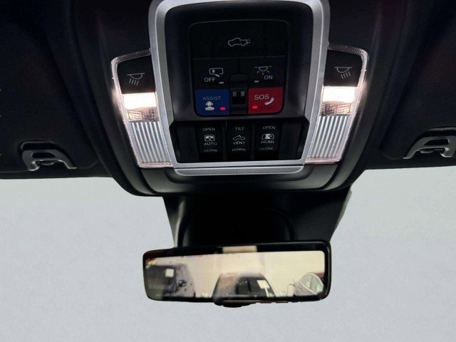 Used 2022 RAM 2500 Limited image 33