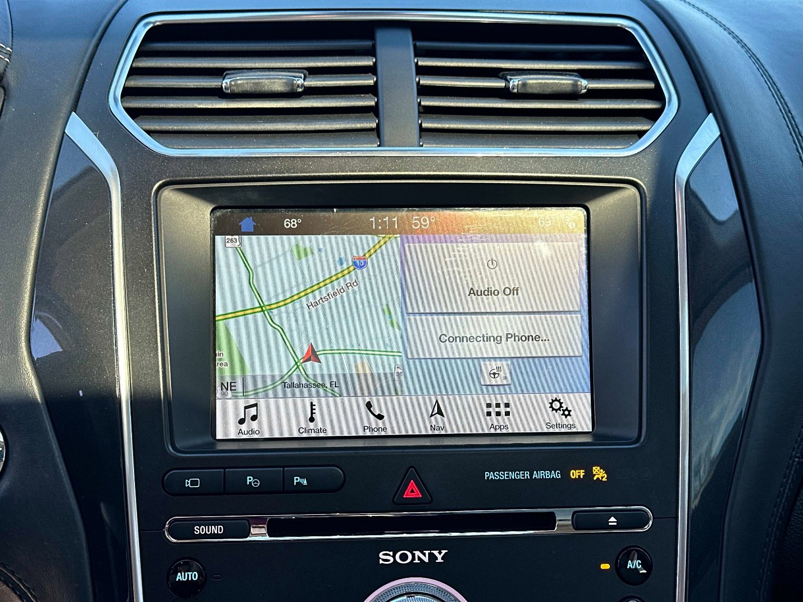 Used 2018 Ford Explorer Platinum image 22