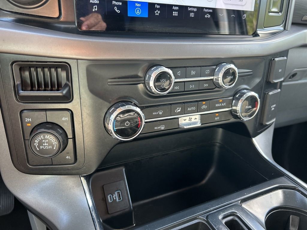Used 2024 Ford F150 XLT w/ Mobile Office Package image 30