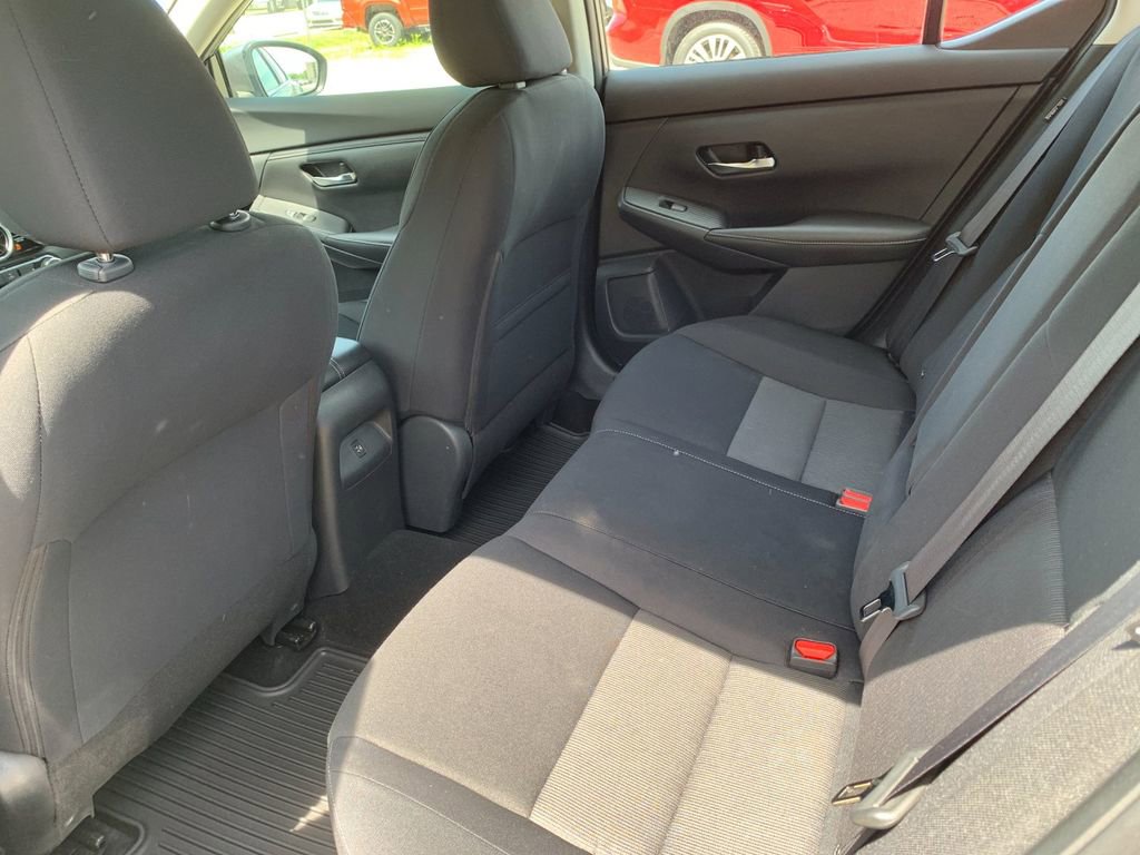 Used 2022 Nissan Sentra SV w/ Electronics Package FWD image 14