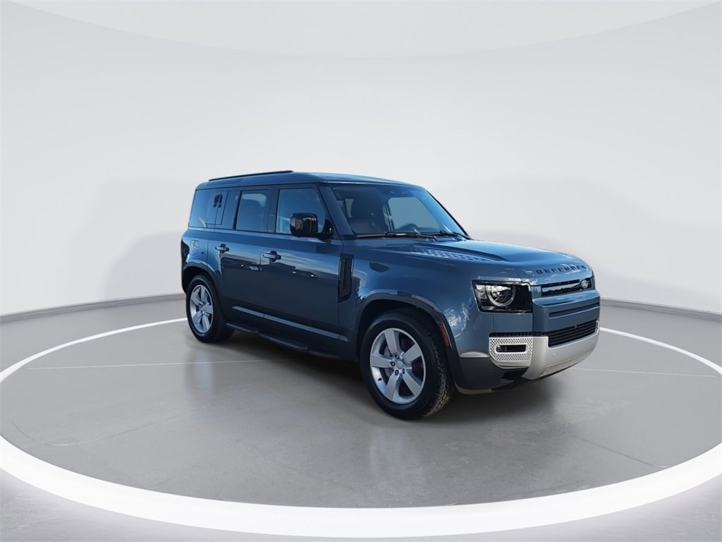 New 2025 Land Rover Defender 110 S image 2