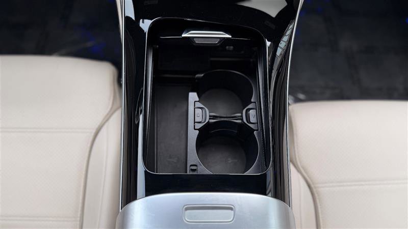 Used 2024 Mercedes-Benz C 300 Sedan image 20