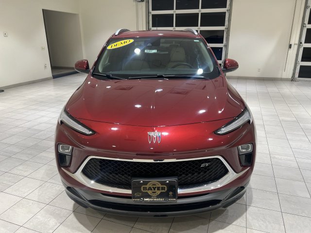 Used 2025 Buick Encore GX Sport Touring w/ Comfort Package FWD image 8
