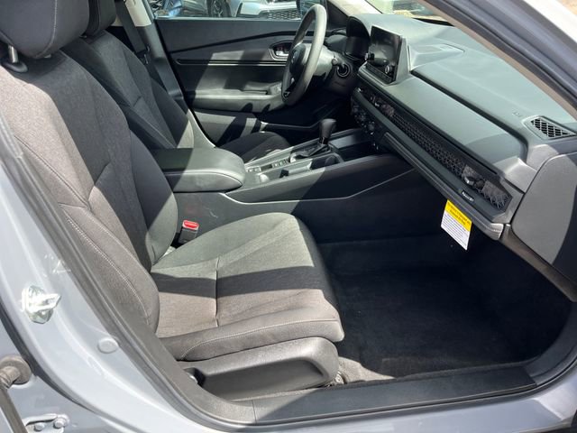 Certified 2025 Honda Accord SE image 16