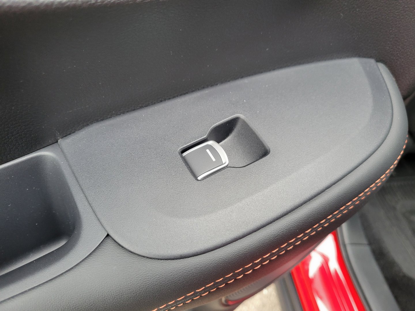 Certified 2025 Honda HR-V Sport image 14