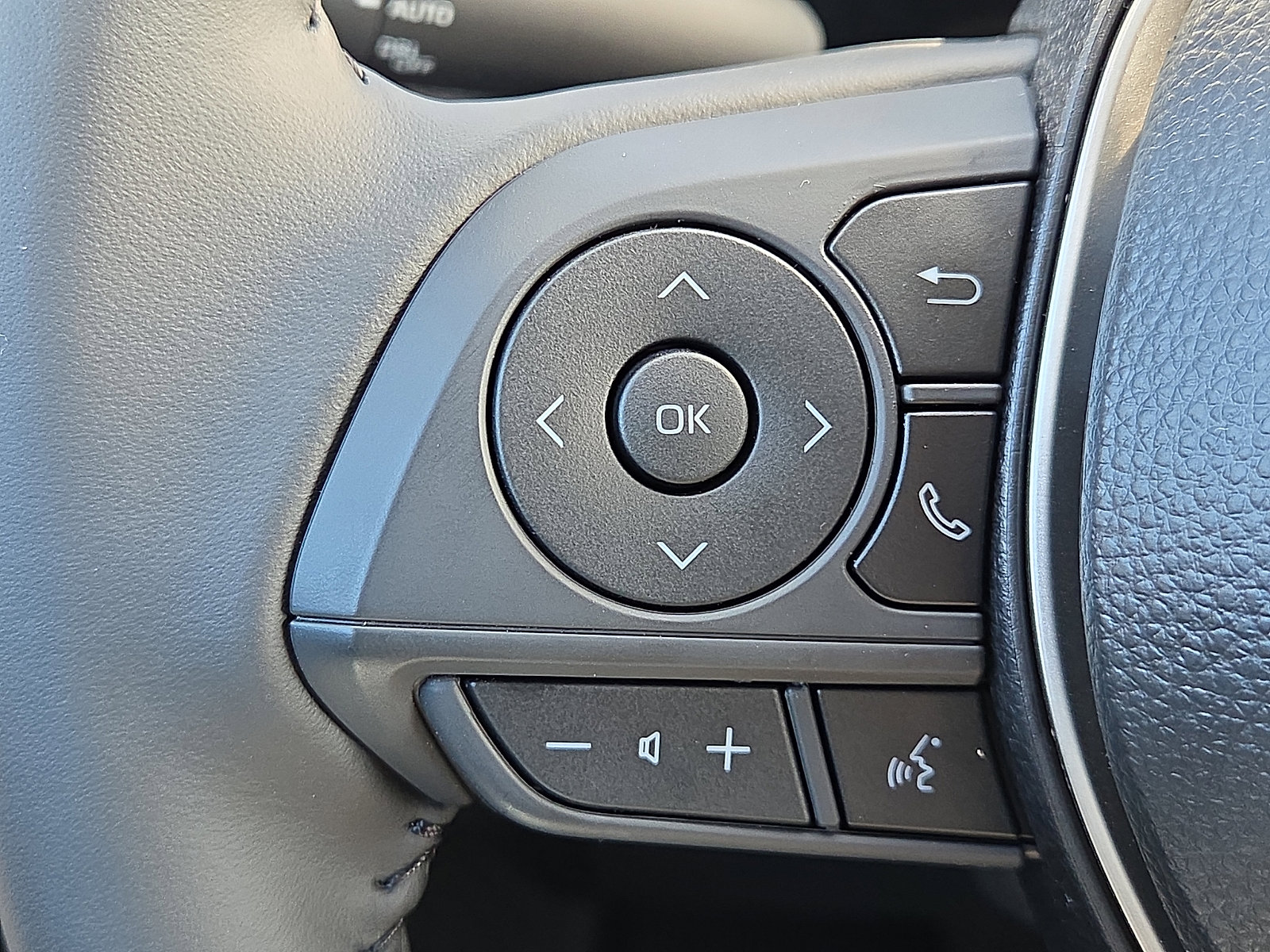 New 2026 Toyota Corolla Cross LE image 12