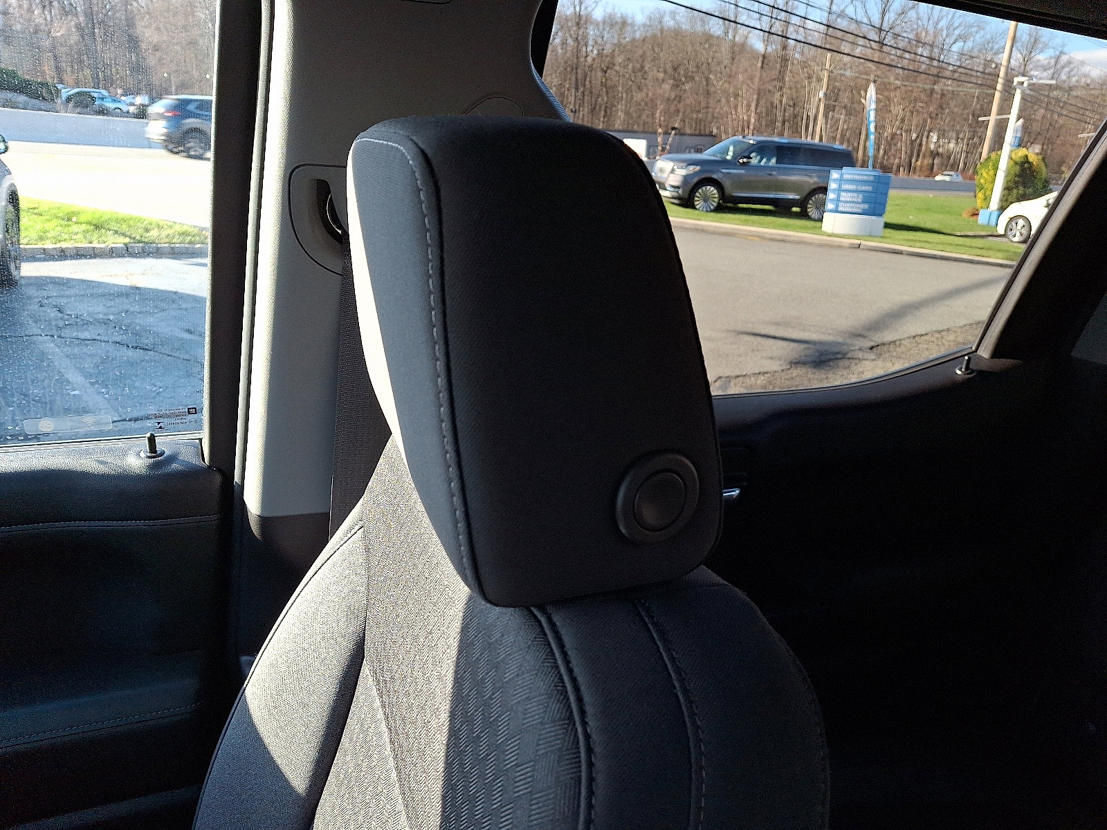 Used 2021 Chevrolet Silverado 1500 LT image 17