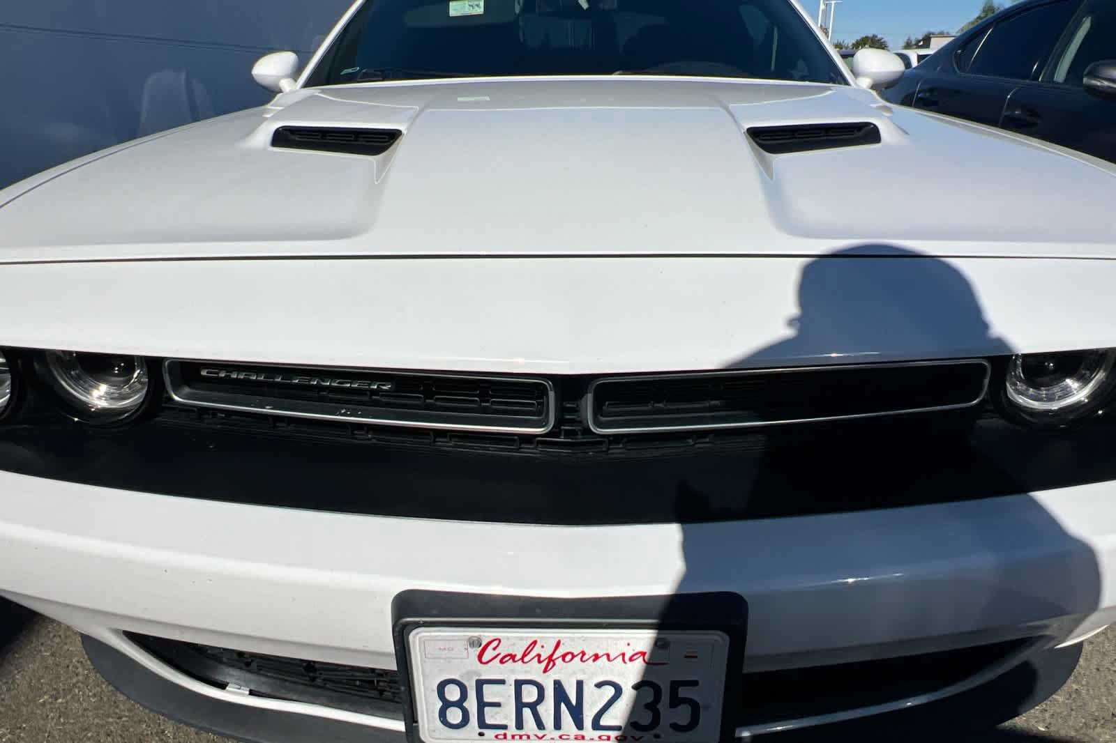 Used 2018 Dodge Challenger SXT RWD image 12