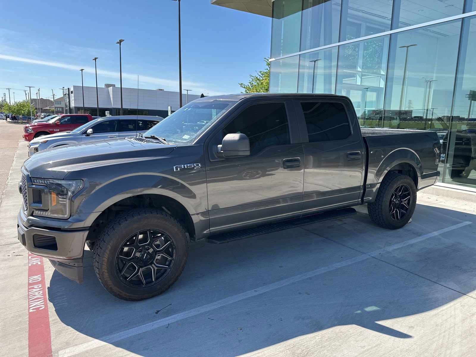 Used 2020 Ford F150 XL w/ Equipment Group 101A Mid image 4
