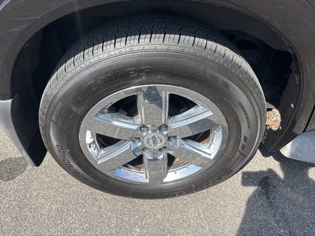 Used 2013 Nissan Armada Platinum AWD/4WD image 10