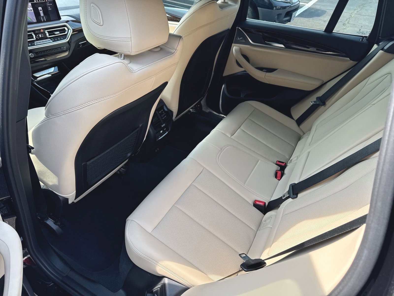 Used 2023 BMW X3 xDrive30i w/ Premium Package image 25