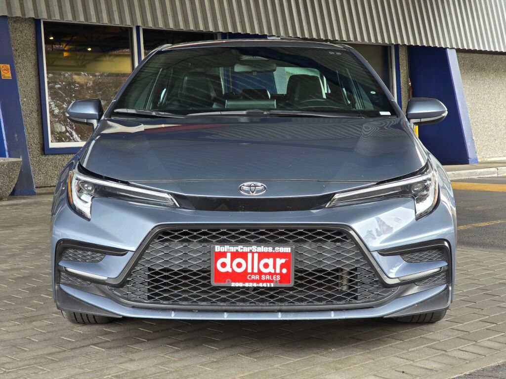 Used 2024 Toyota Corolla XSE FWD image 2