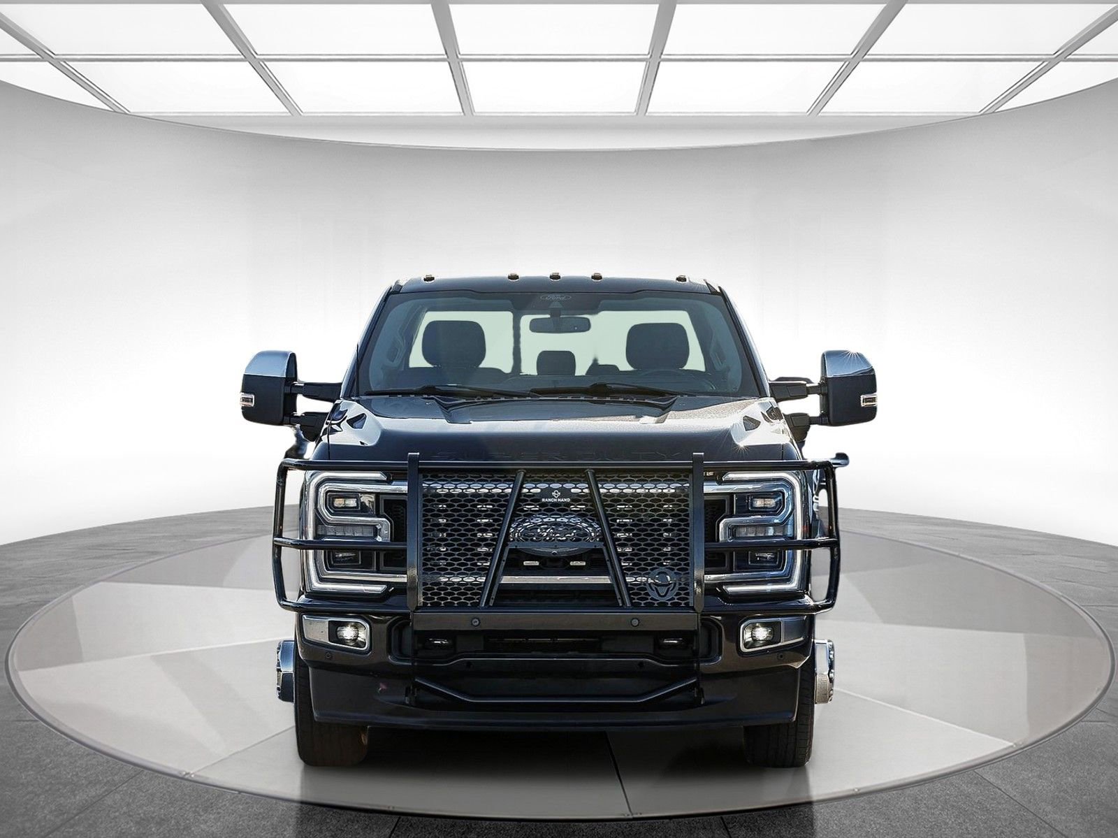 Used 2024 Ford F350 Limited image 6