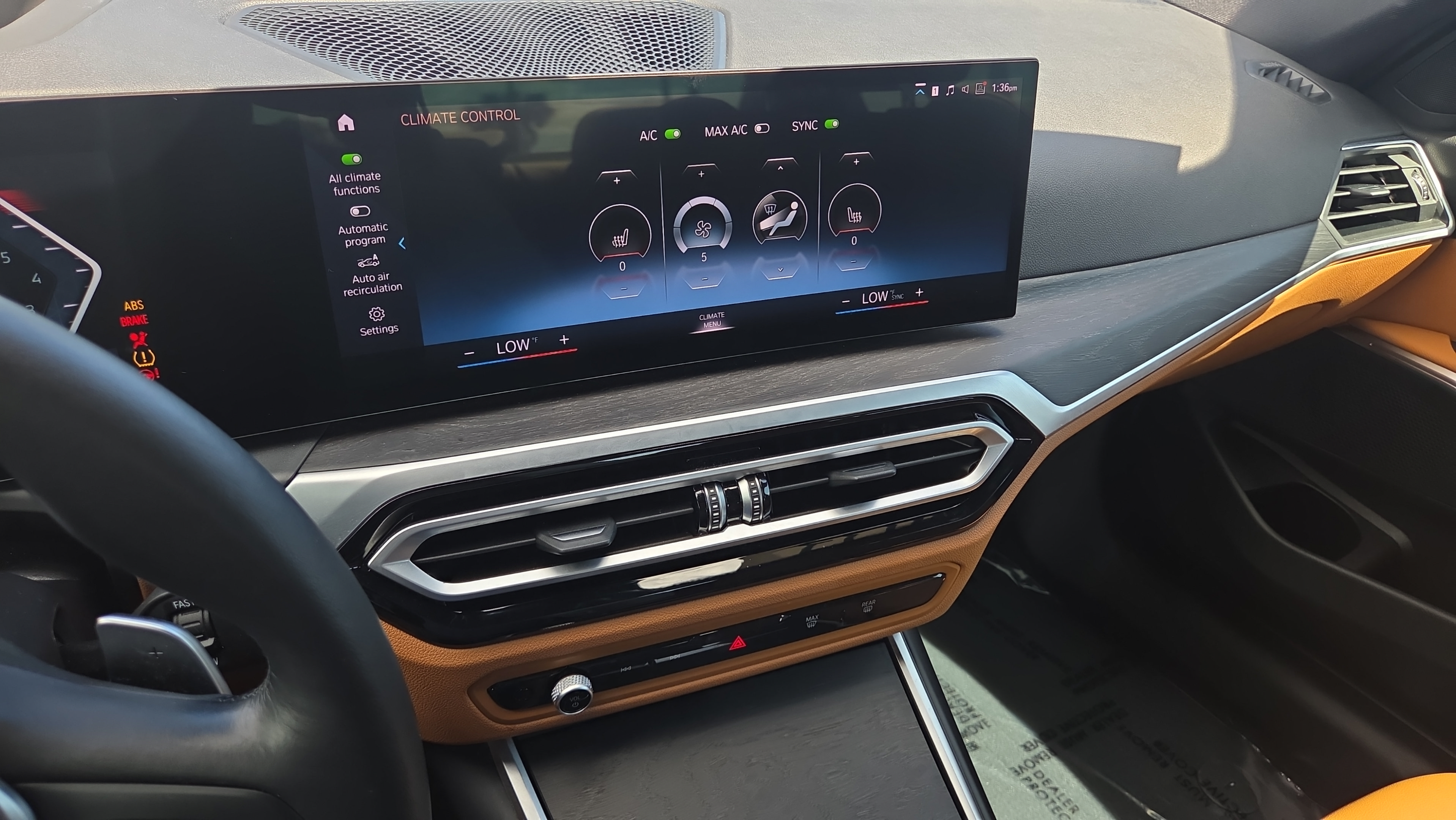 Used 2023 BMW 330i Sedan w/ Premium Package RWD image 27
