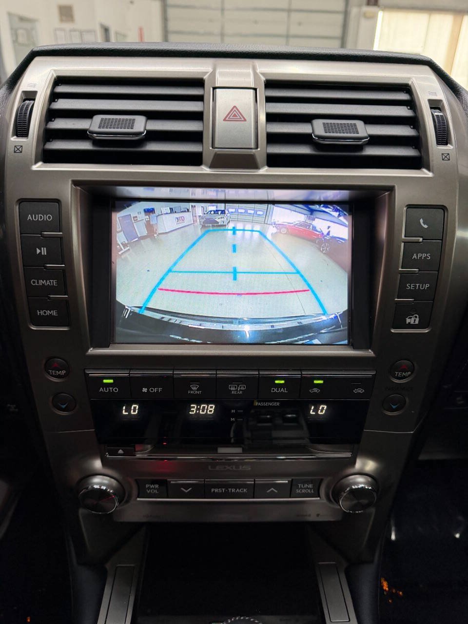 Used 2014 Lexus GX 460 AWD/4WD image 29