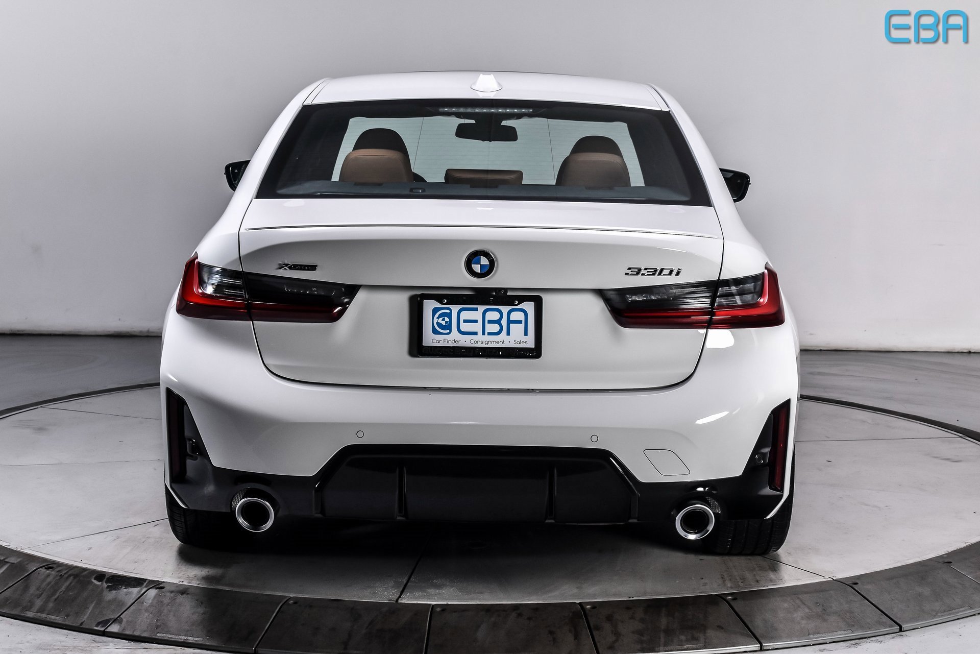 Used 2025 BMW 330i xDrive Sedan w/ M Sport Package image 5