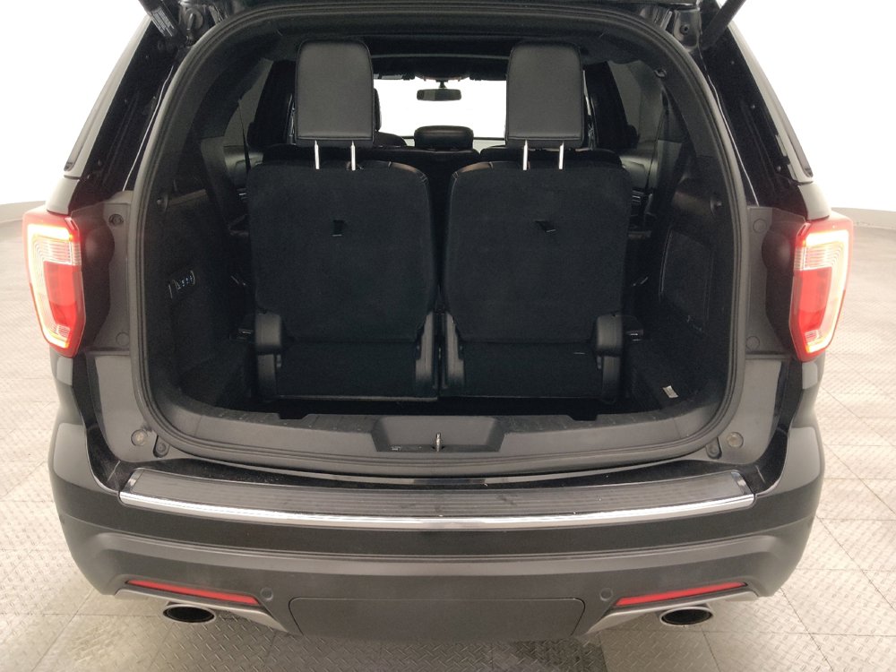 Used 2019 Ford Explorer Limited w/ Class III Trailer Tow Package FWD image 29