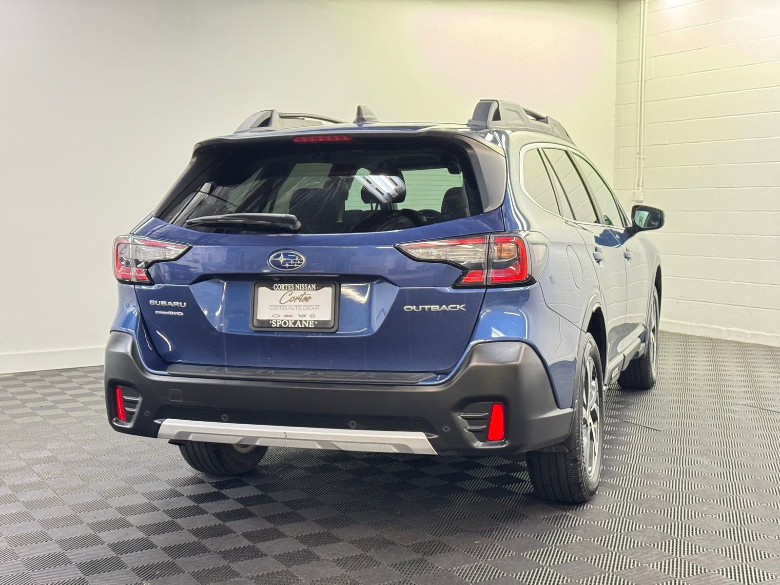 Used 2021 Subaru Outback Limited image 2