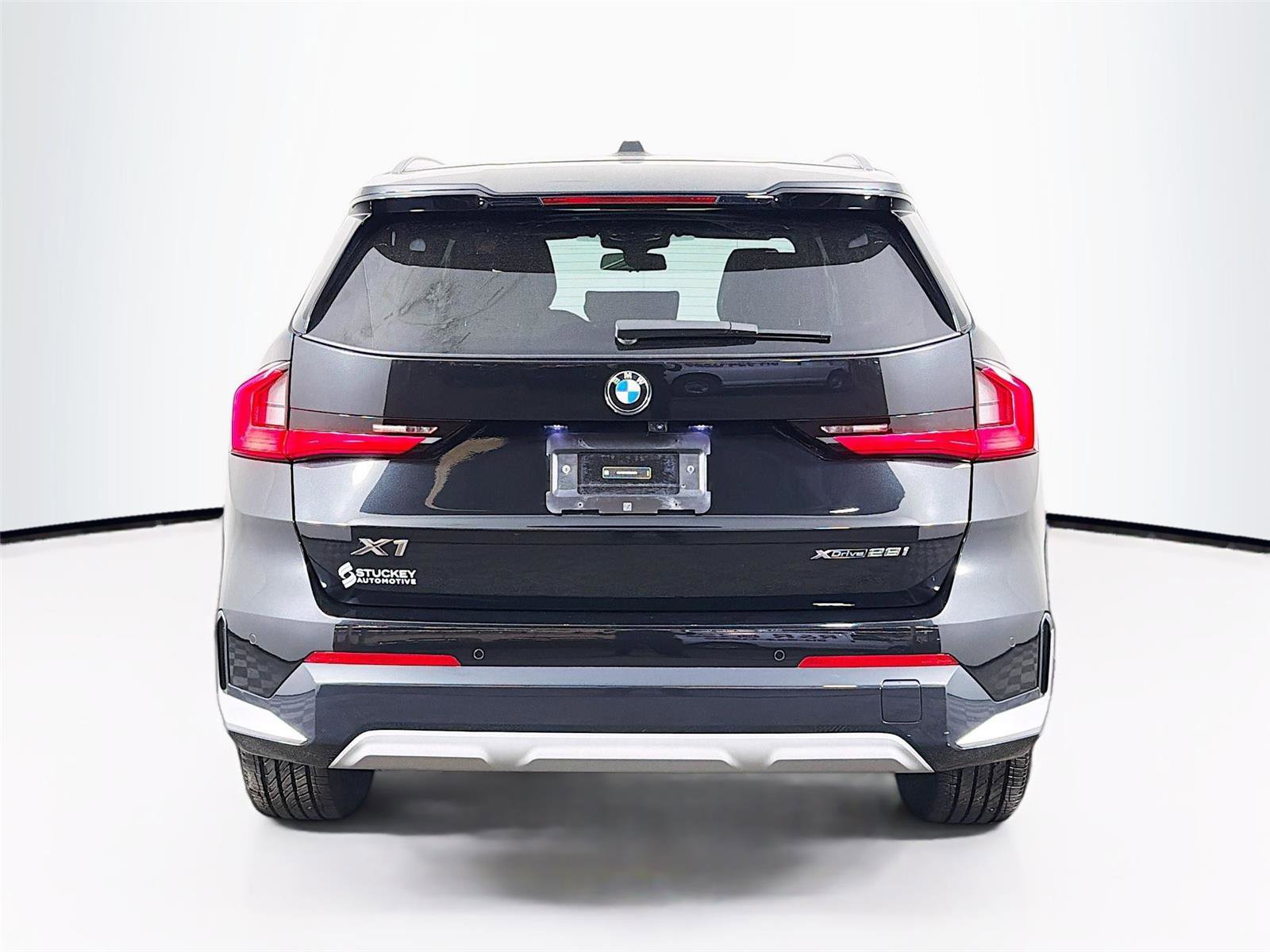 Used 2024 BMW X1 xDrive28i image 6