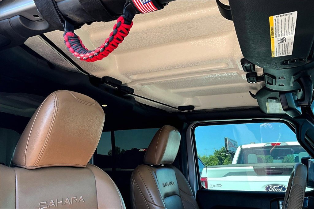 Used 2020 Jeep Wrangler Unlimited Sahara AWD/4WD image 17