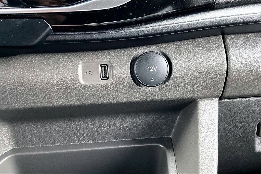 Certified 2024 Ford Transit 350 XLT image 32