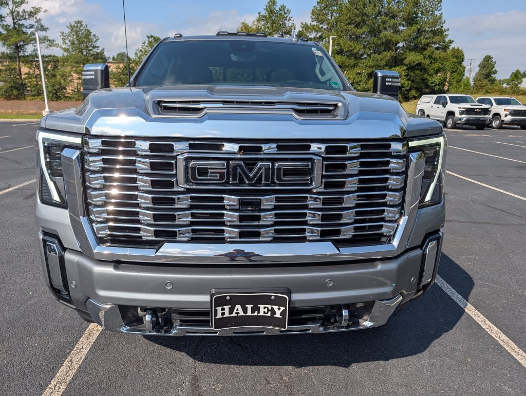 Used 2024 GMC Sierra 3500 Denali w/ Denali Reserve Package AWD/4WD image 28