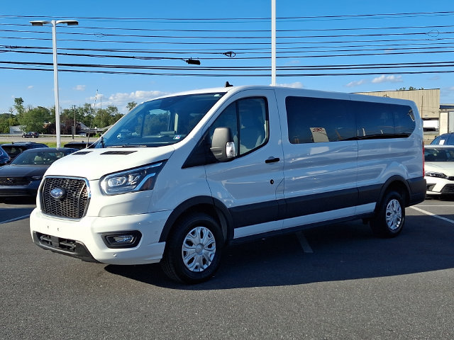 Used 2023 Ford Transit 350 XLT RWD image 3