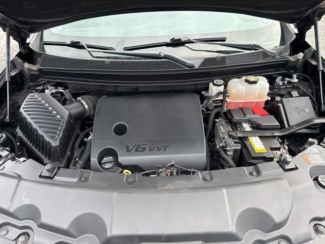 Used 2021 Chevrolet Traverse RS image 34