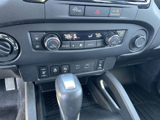 Used 2024 Nissan Frontier SV w/ SV Convenience Package image 21