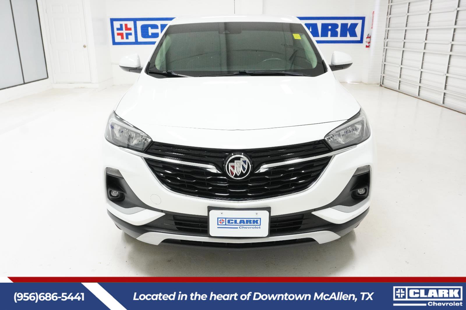 Used 2023 Buick Encore GX Preferred w/ Cold Weather Comfort Package image 2