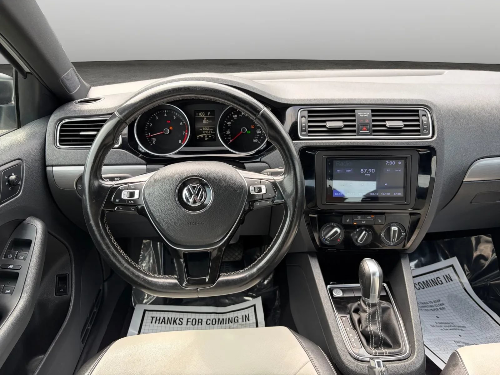 Used 2017 Volkswagen Jetta Sport FWD image 28