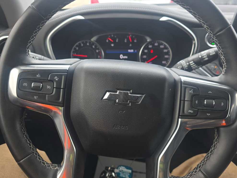 Used 2023 Chevrolet Blazer LT w/ Midnight/Sport Edition image 11