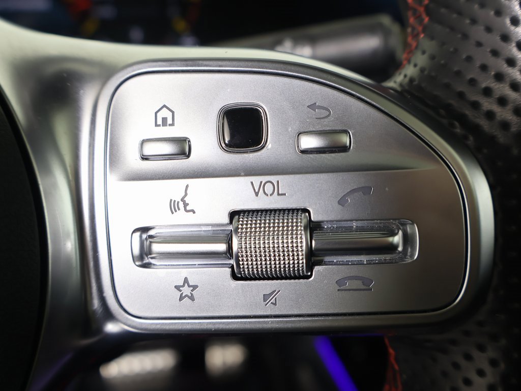 Used 2023 Mercedes-Benz GLA 35 AMG 4MATIC image 28