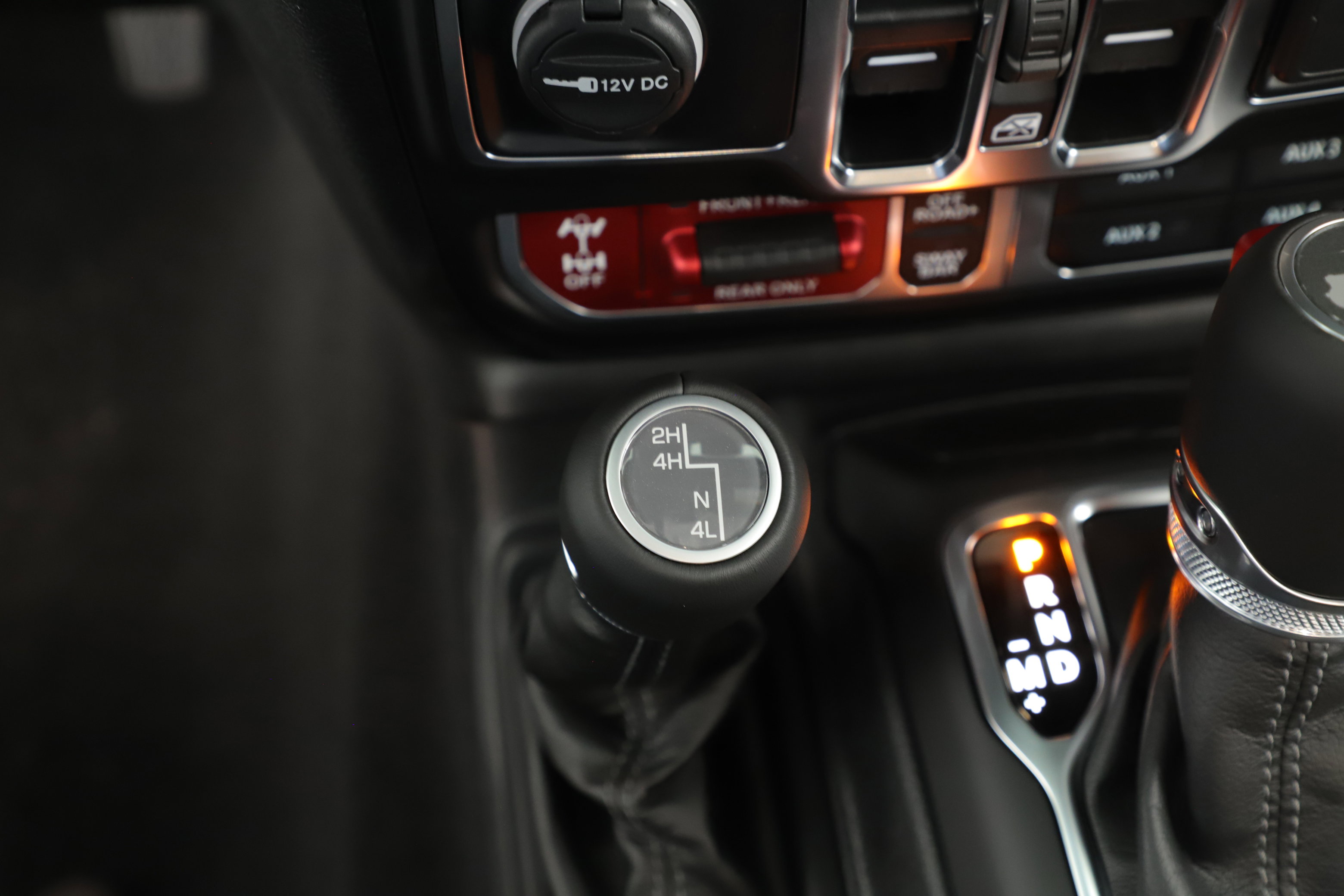 New 2025 Jeep Wrangler Unlimited Rubicon image 17