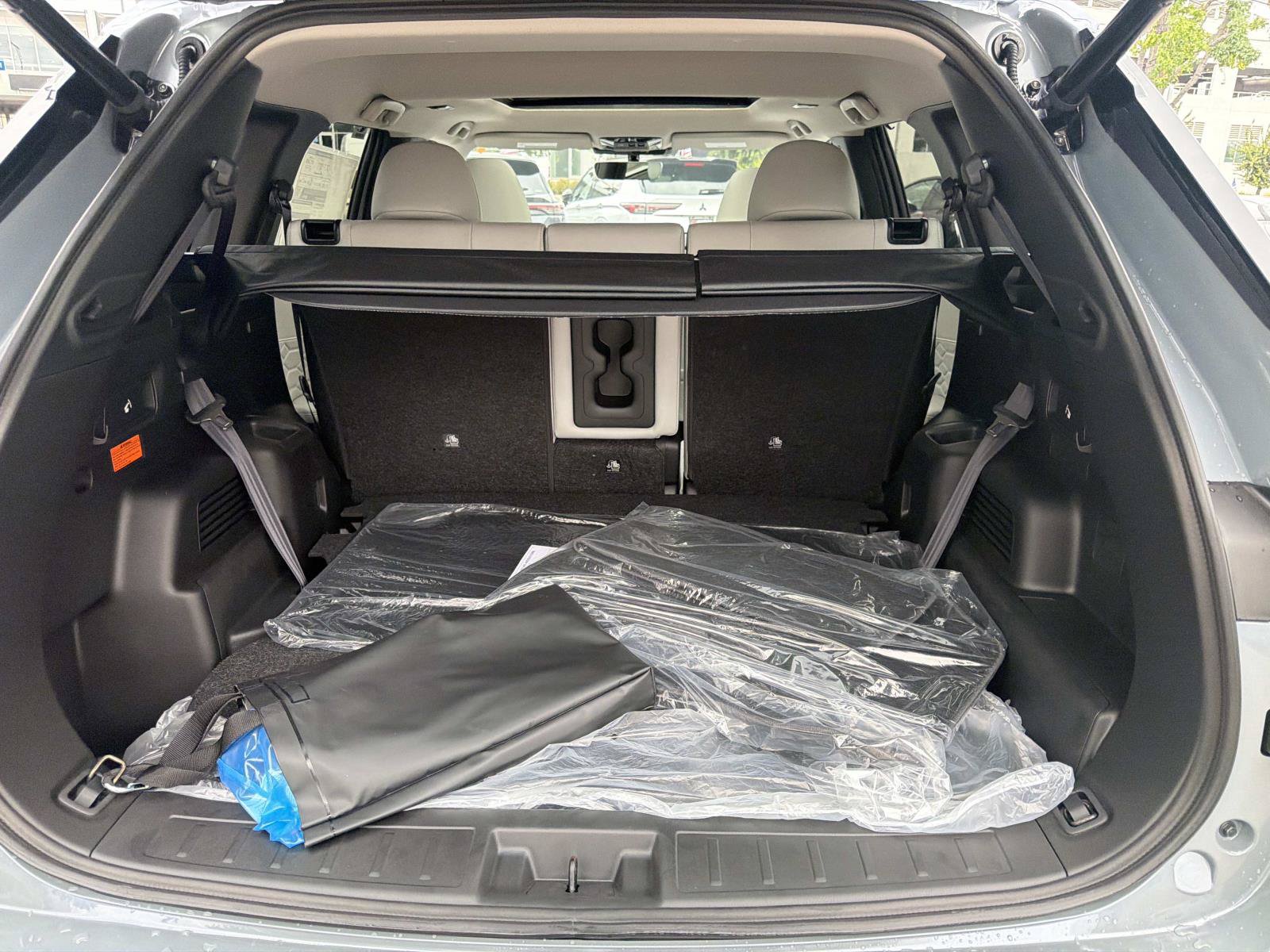 New 2026 Mitsubishi Outlander SEL AWD/4WD image 5