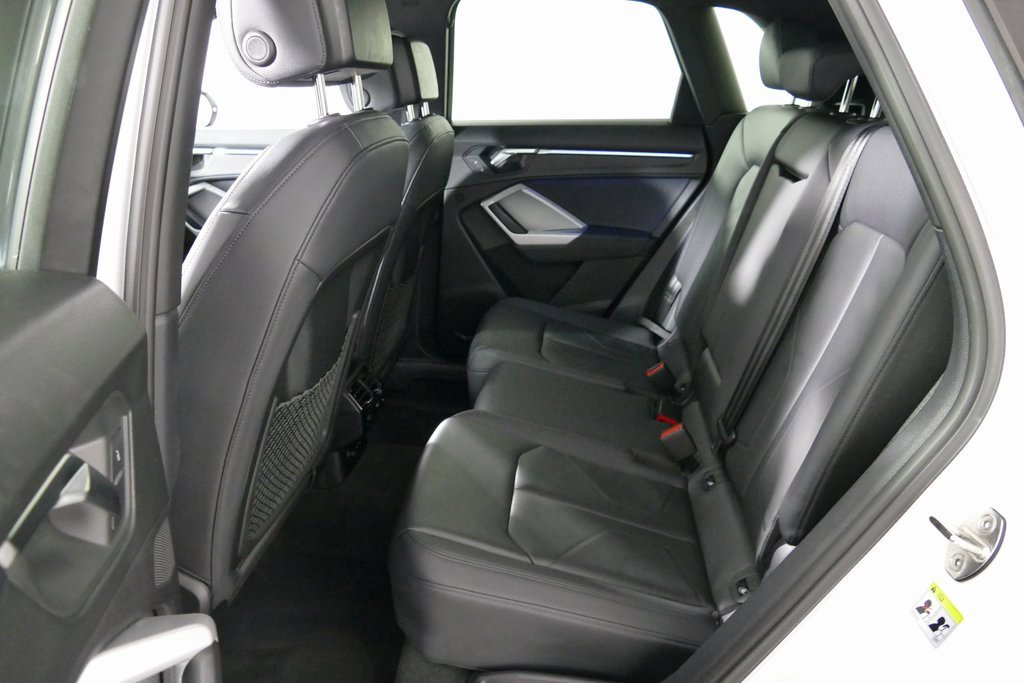 Used 2023 Audi Q3 2.0T Premium Plus w/ Premium Plus Package image 29