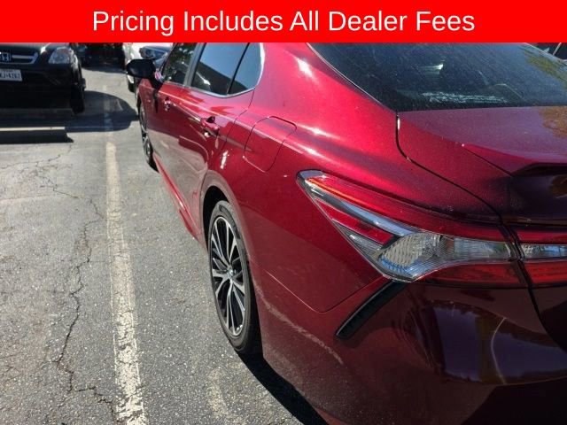 Used 2018 Toyota Camry SE FWD image 10