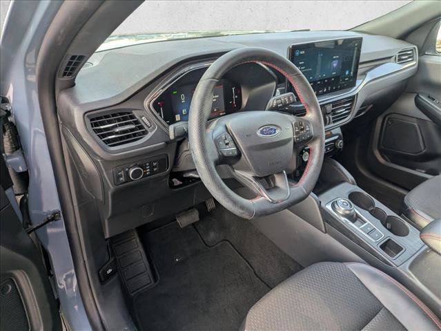 New 2025 Ford Escape ST-Line w/ Equipment Group 301A image 2
