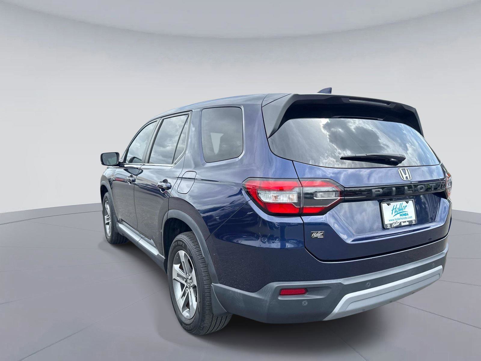 Certified 2023 Honda Pilot EX-L image 6
