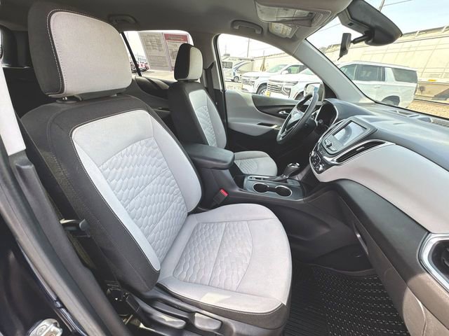 Used 2020 Chevrolet Equinox LS w/ LS Convenience Package image 26