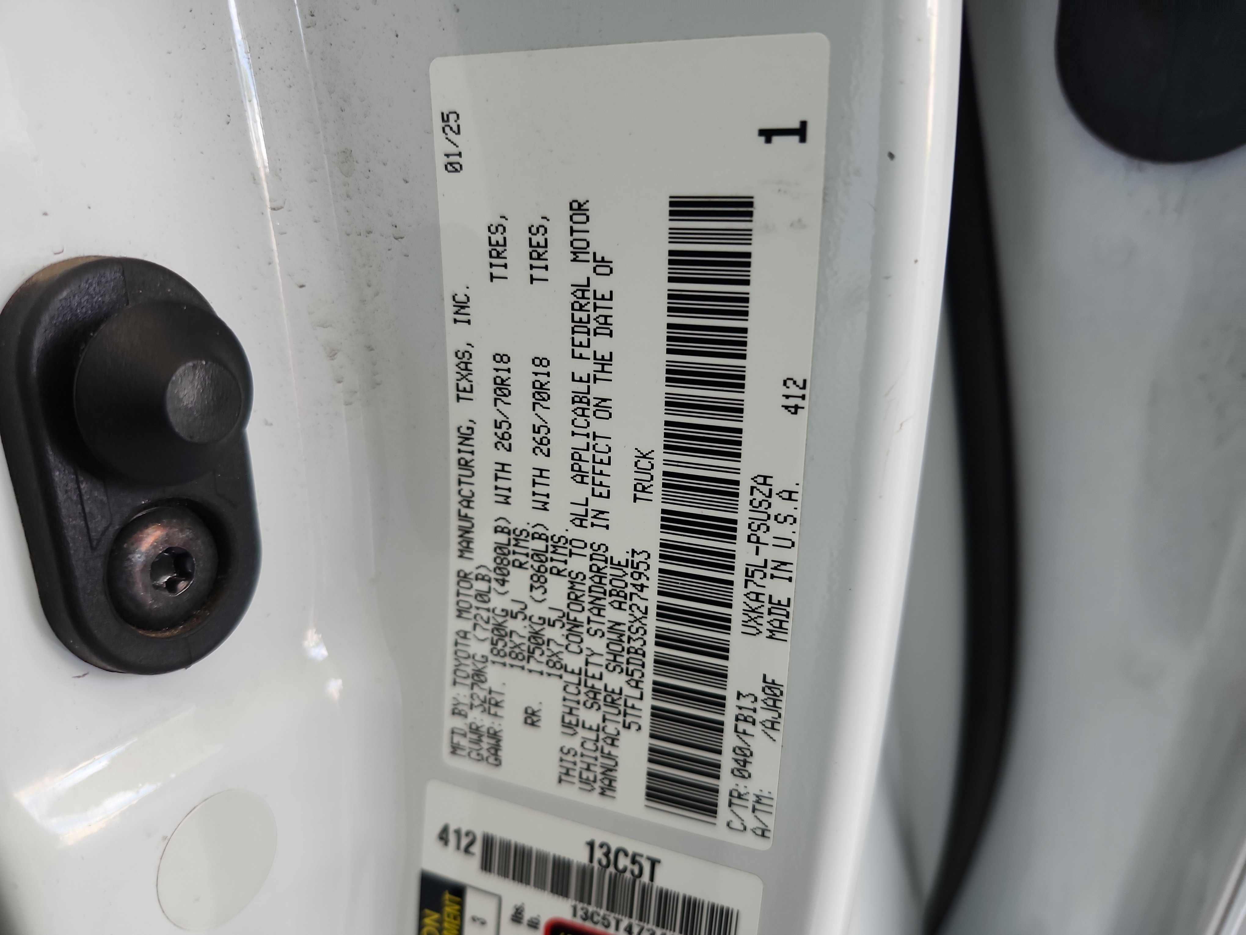 Used 2025 Toyota Tundra SR5 AWD/4WD image 24