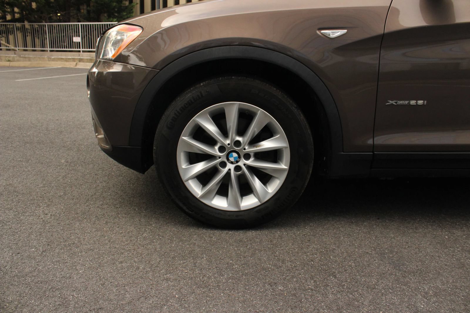Used 2013 BMW X3 xDrive28i w/ Premium Pkg AWD/4WD image 11
