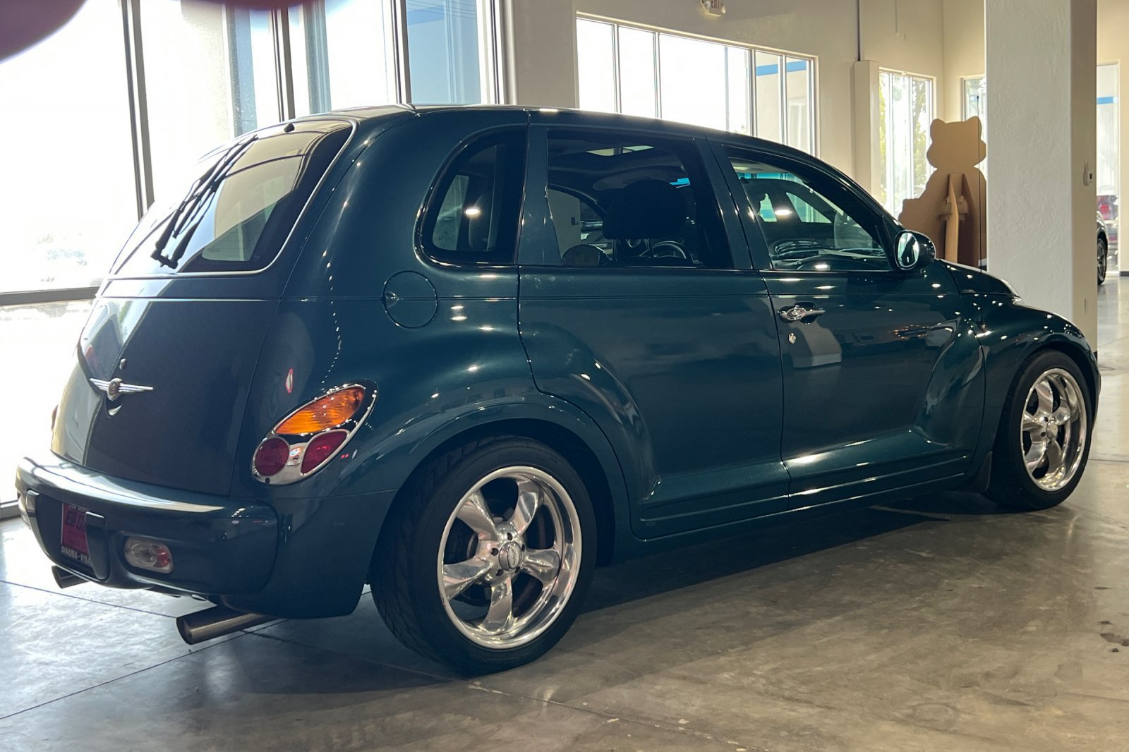 Used 2001 Chrysler PT Cruiser FWD image 4