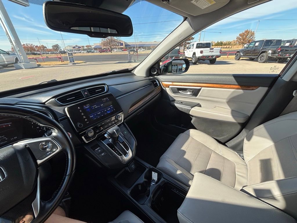 Used 2017 Honda CR-V Touring image 16