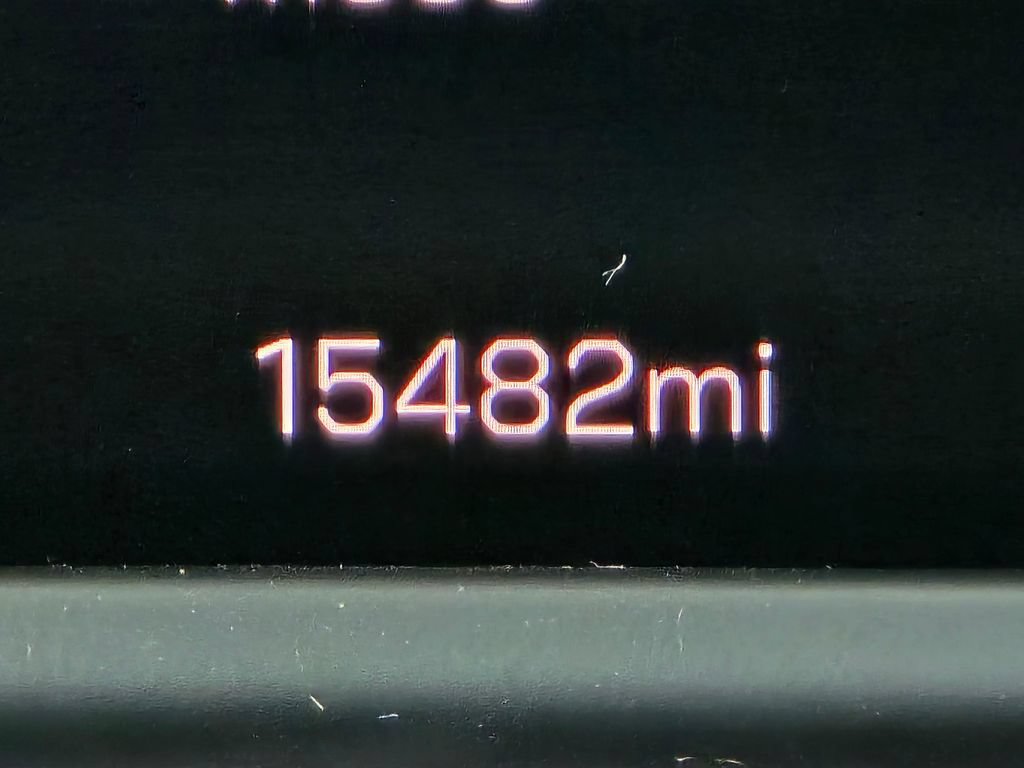 Used 2026 GMC Acadia Elevation w/ Elevation Premium Package FWD image 16