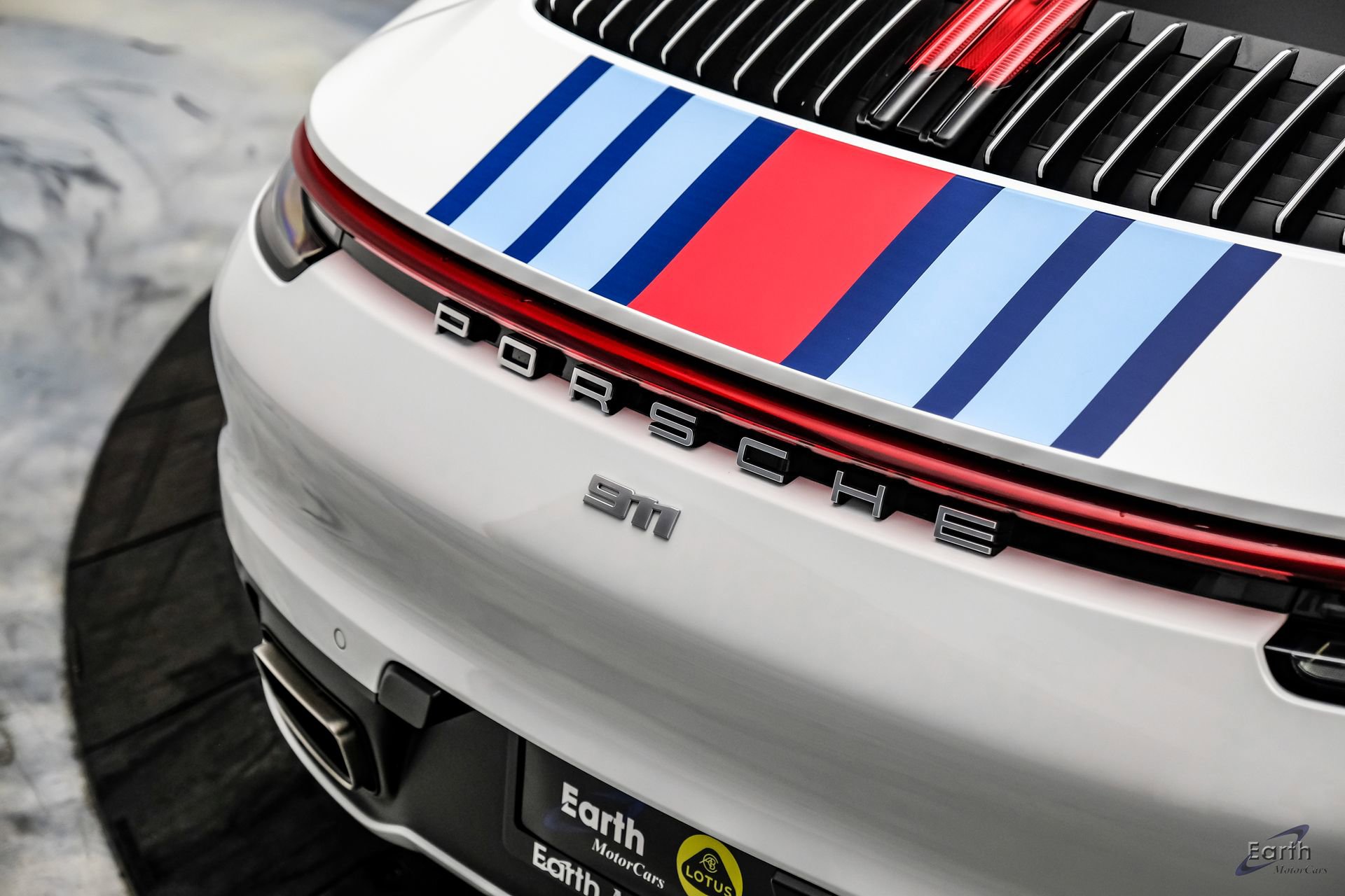 Used 2020 Porsche 911 Carrera RWD image 18