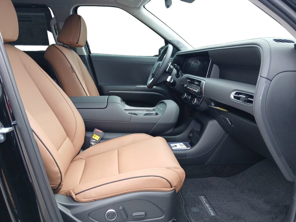 New 2026 Hyundai Palisade Limited FWD image 17